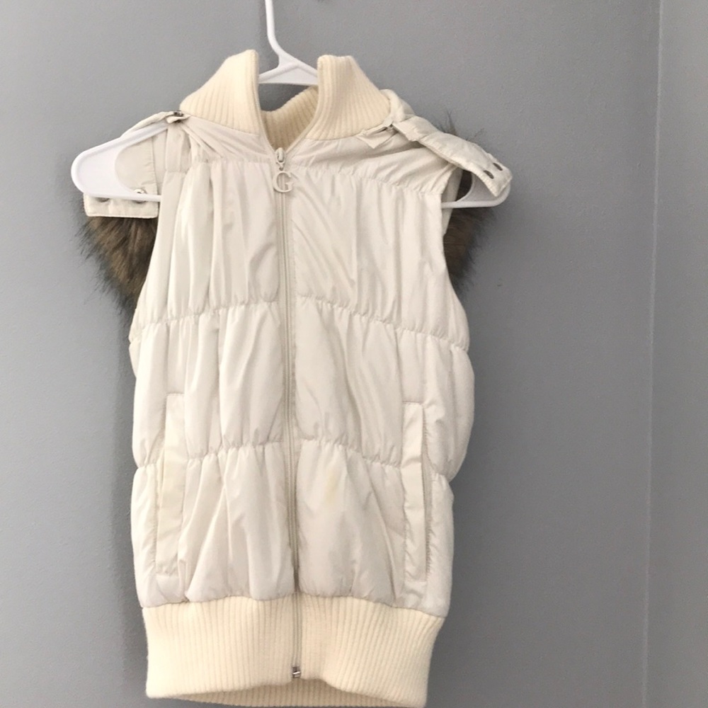 GUESS vest with fur lined hood